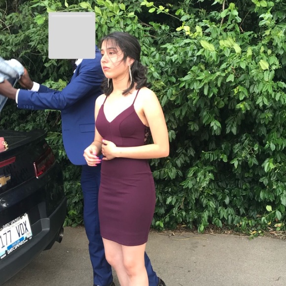 Burgundy formal dress with a lace back - Picture 4 of 5